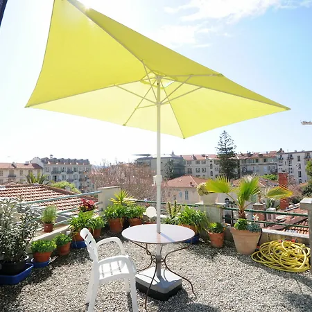 Exceptionnel Rooftop Apartment